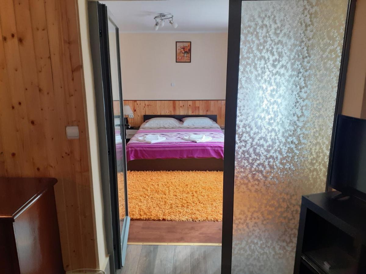 דירות קמפולונג Vinatoru Apartament Intrare Prin Strada Sculptor Constantin Baraschi מראה חיצוני תמונה
