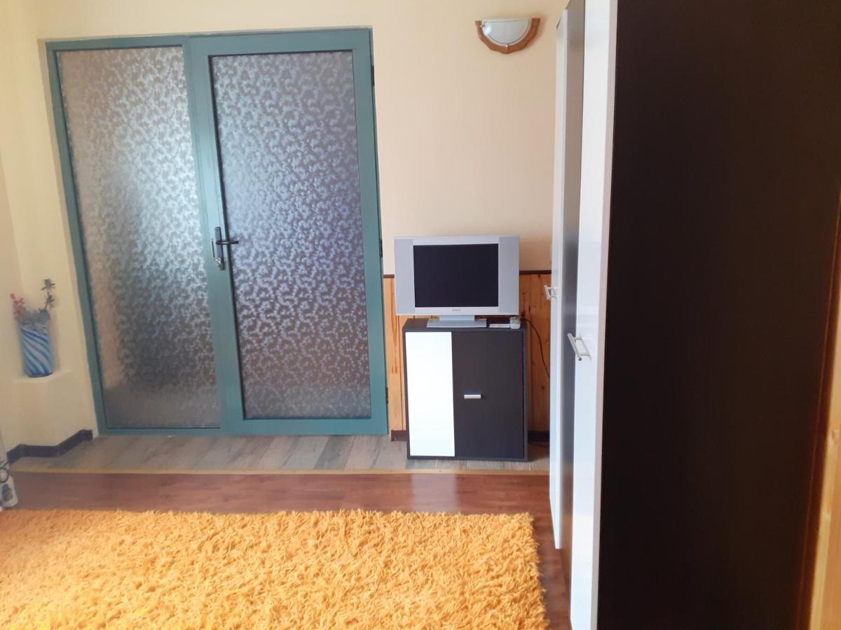 דירות קמפולונג Vinatoru Apartament Intrare Prin Strada Sculptor Constantin Baraschi מראה חיצוני תמונה