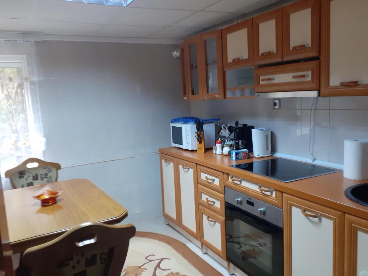 דירות קמפולונג Vinatoru Apartament Intrare Prin Strada Sculptor Constantin Baraschi מראה חיצוני תמונה