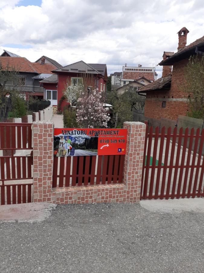דירות קמפולונג Vinatoru Apartament Intrare Prin Strada Sculptor Constantin Baraschi מראה חיצוני תמונה