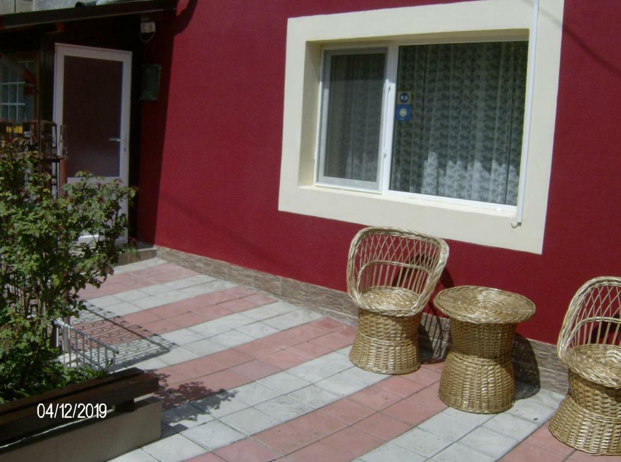 דירות קמפולונג Vinatoru Apartament Intrare Prin Strada Sculptor Constantin Baraschi מראה חיצוני תמונה