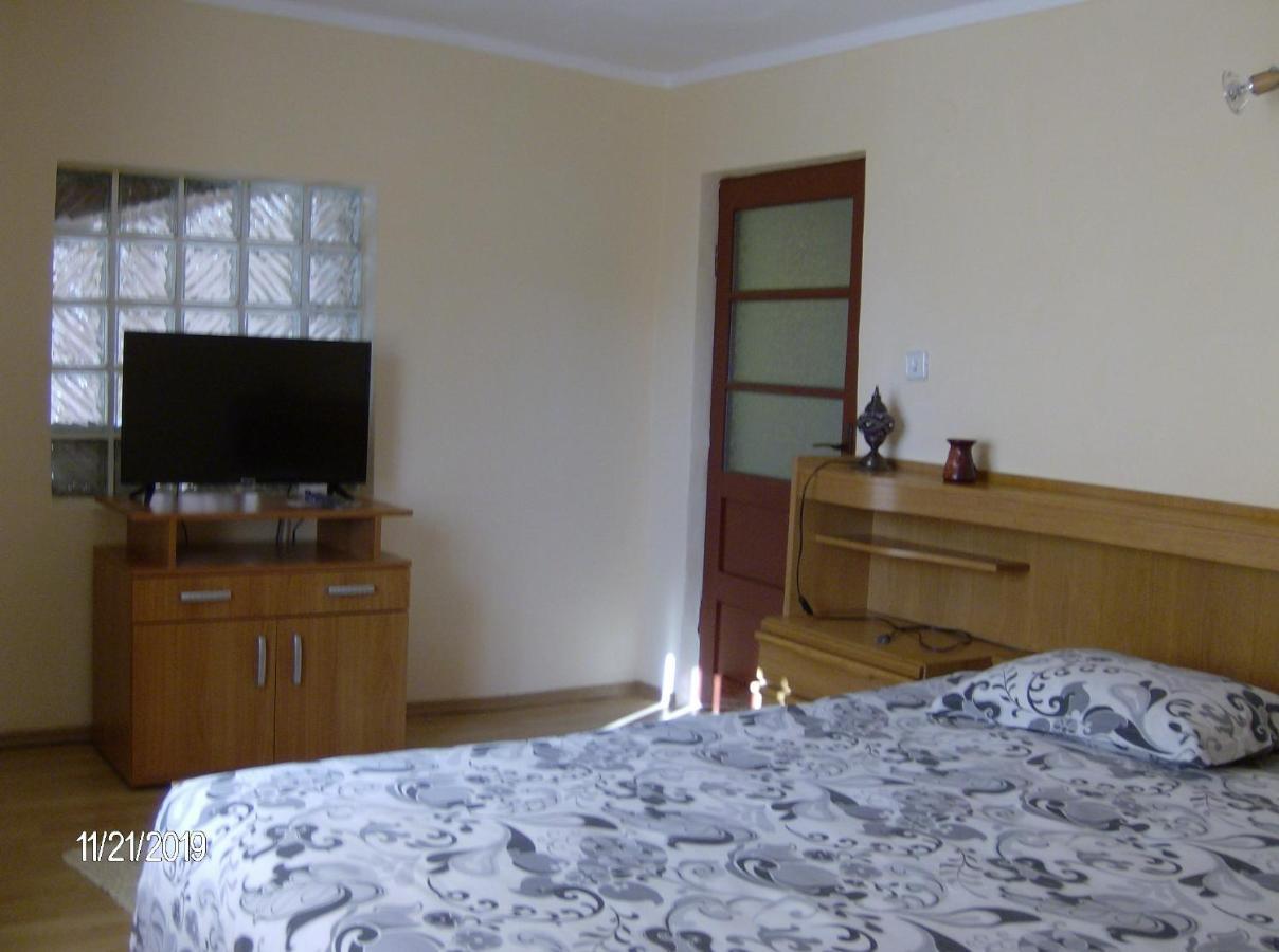 דירות קמפולונג Vinatoru Apartament Intrare Prin Strada Sculptor Constantin Baraschi מראה חיצוני תמונה