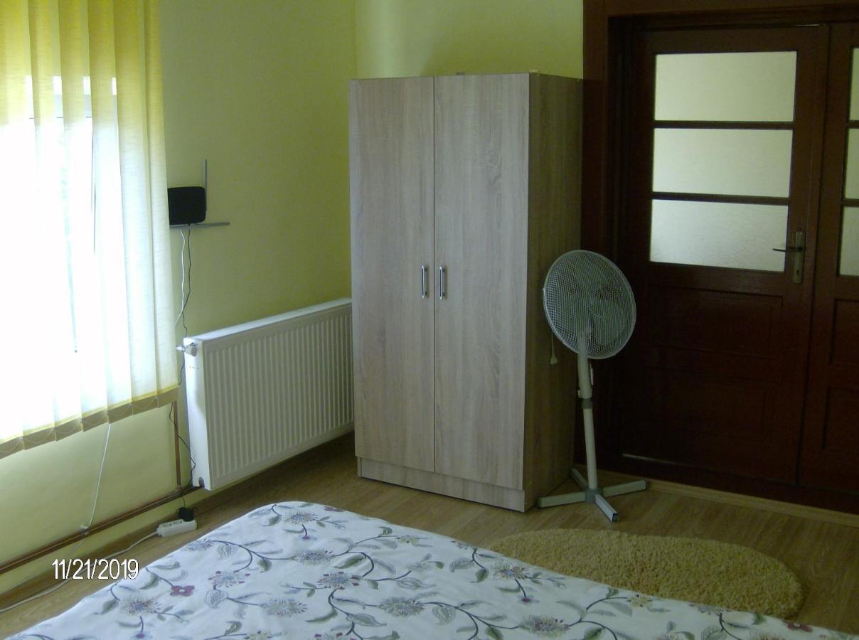 דירות קמפולונג Vinatoru Apartament Intrare Prin Strada Sculptor Constantin Baraschi מראה חיצוני תמונה