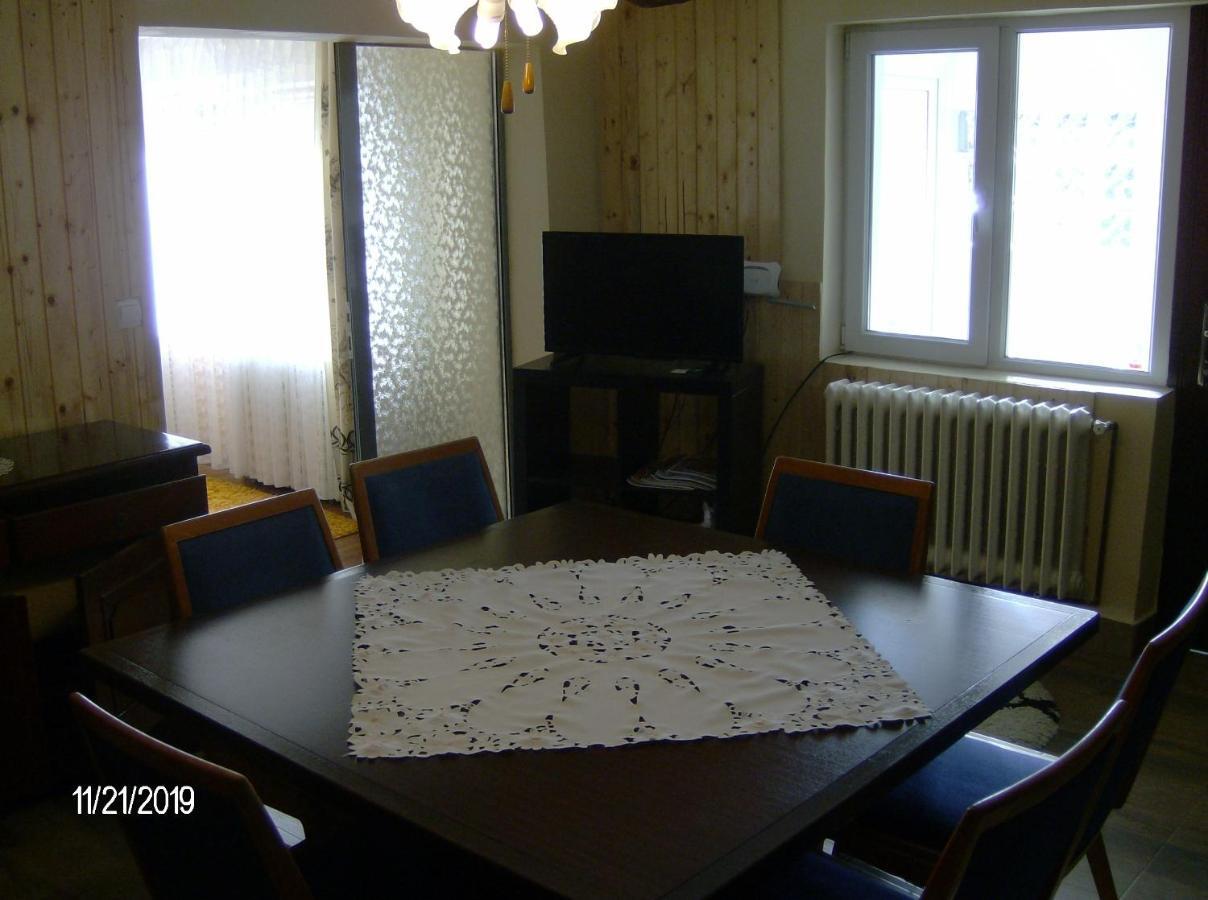 דירות קמפולונג Vinatoru Apartament Intrare Prin Strada Sculptor Constantin Baraschi מראה חיצוני תמונה